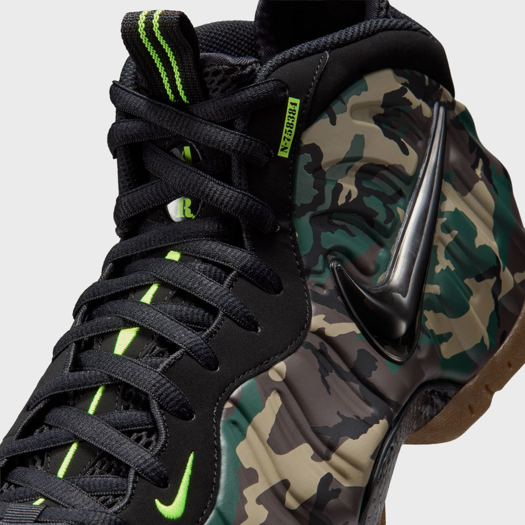 Nike Air Foamposite Pro - Black / Voltage Green / Gum Dark Brown