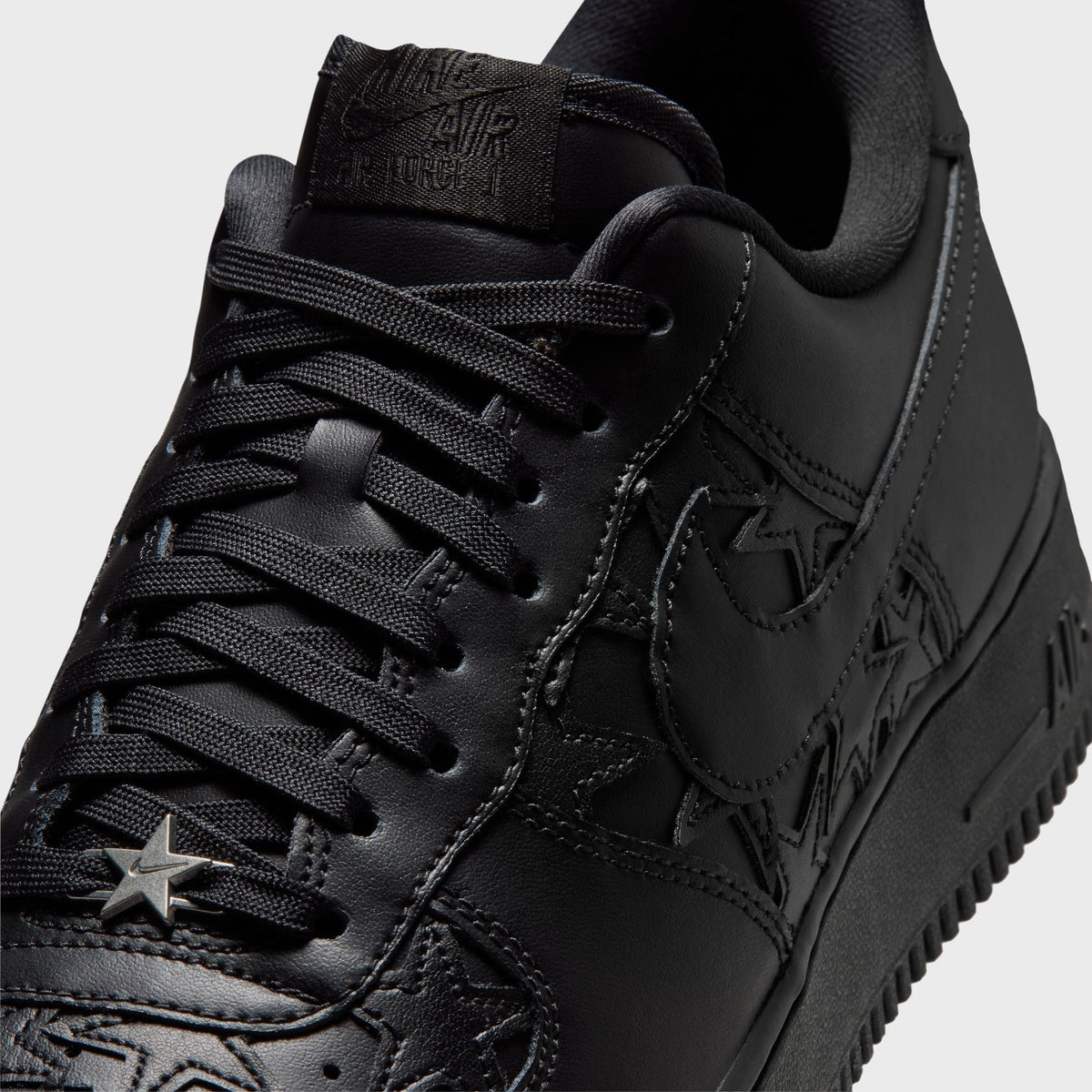 Nike Air Force 1 '07 Edge - Black / Metallic Silver