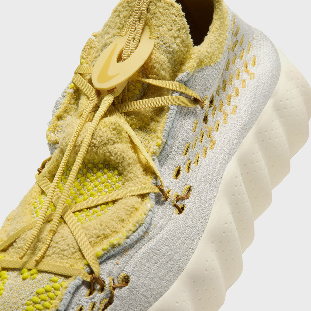Nike Mind 002 - Light Bone / Saturn Gold / Infinite Gold / Wheat / Sail