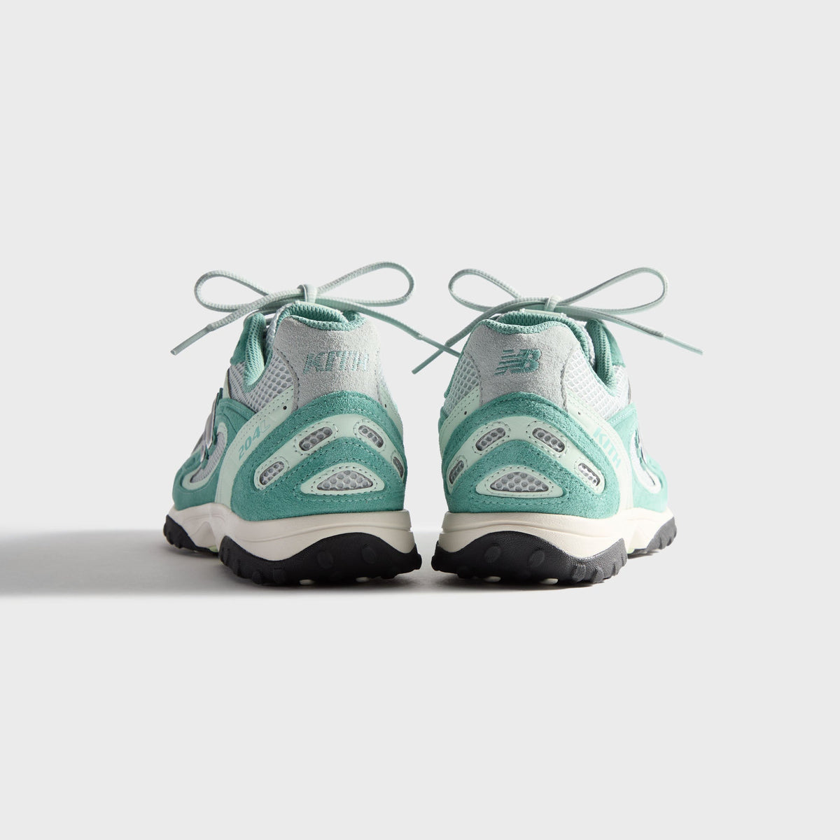Kith & New Balance 204L - Bluebell