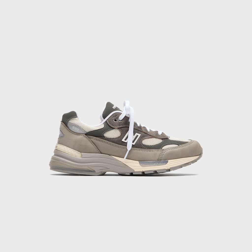 New Balance Made in USA 992 - Shadow Grey / Team Away Grey / Turtledove