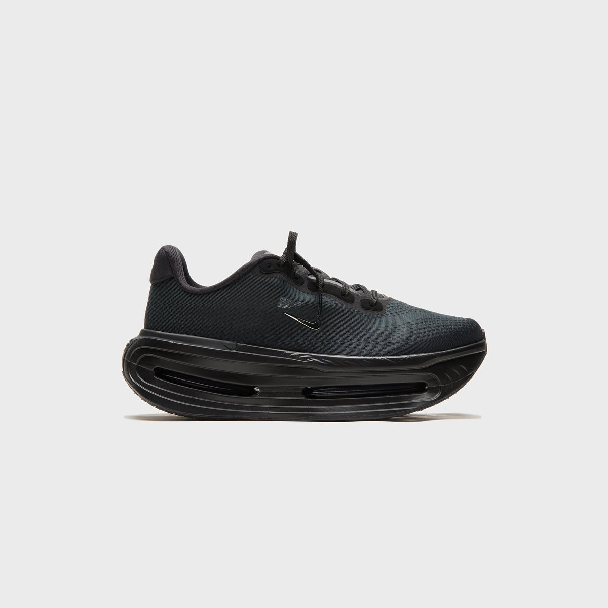 Nike Vomero Premium - Black / White