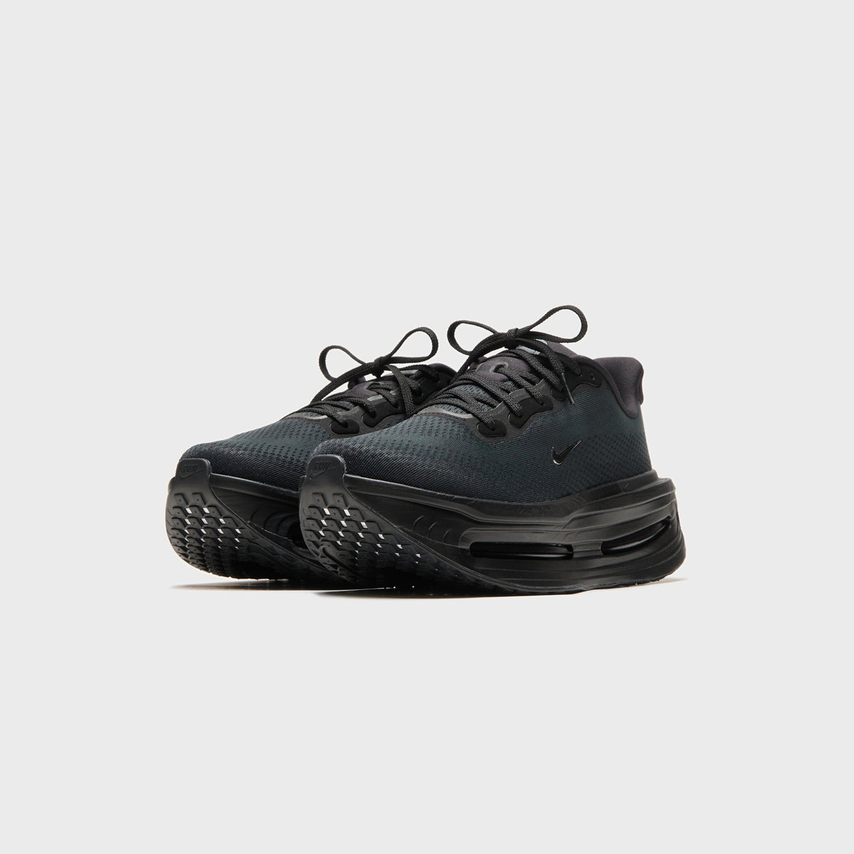 Nike Vomero Premium - Black / White