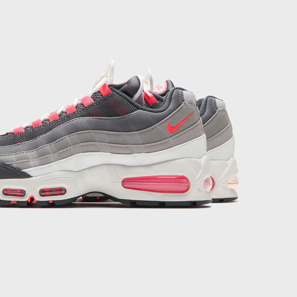Nike Air Max 95 Big Bubble Premium - Anthracite / Light Graphite / Light Charcoal / Solar Red