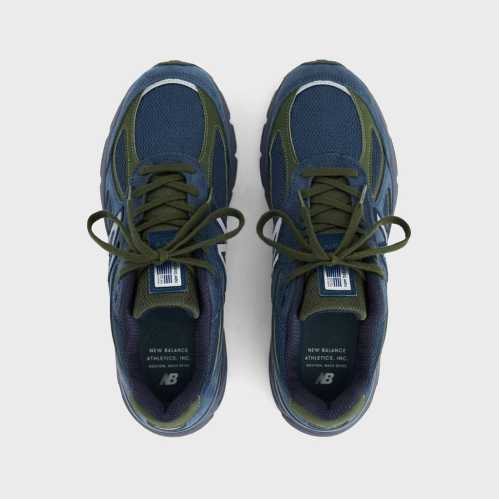 New Balance Made in USA 990v4 - NB Navy / Meteorite / Kombu