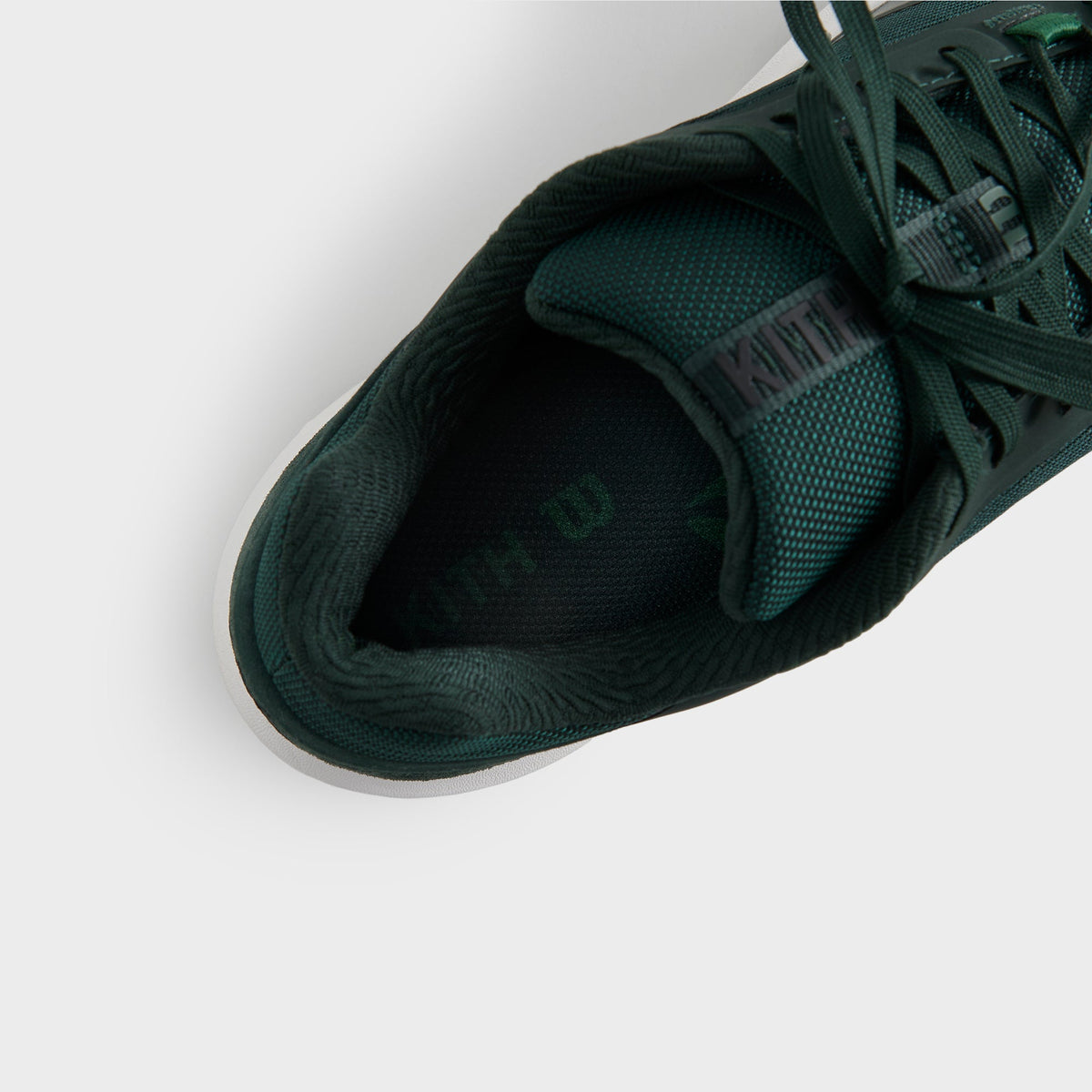 Kith Ivy for Wilson Hurakn Pro V2 - Scarab / Eden / Black