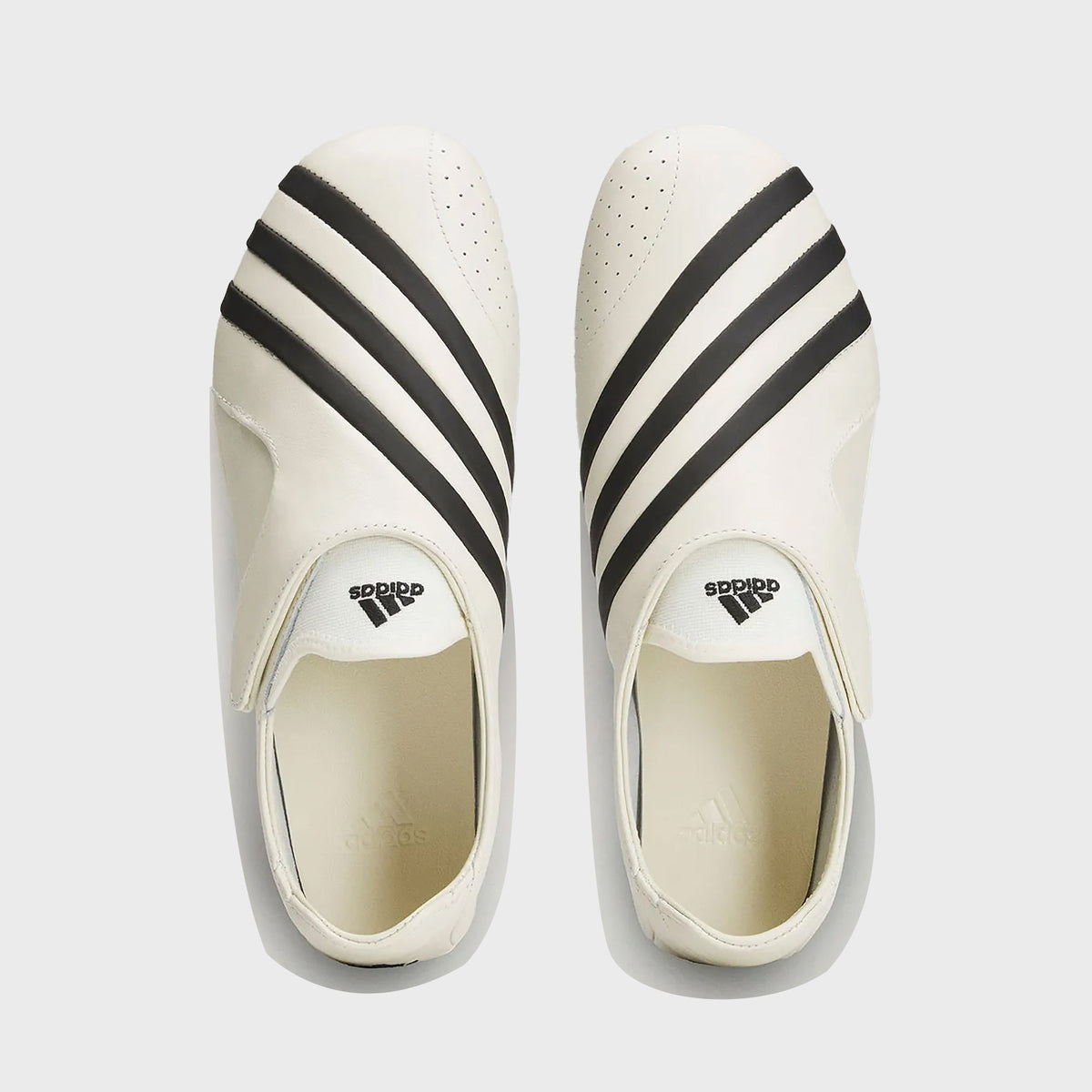 adidas x Pharrell Williams Vario Flat Earther - White / Black